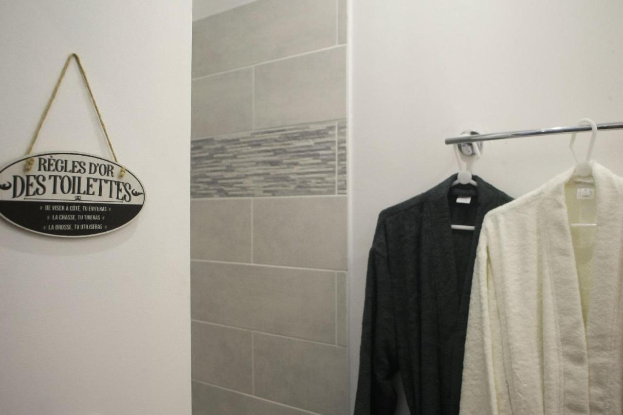 Suite Jacuzzi Privatif Plage Des Catalans มาร์กเซย ภายนอก รูปภาพ